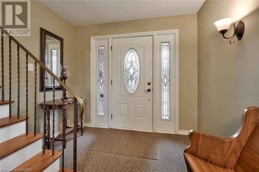 9 Miller Road, Oakville, Ontario  L6H 1J5 - Photo 5 - 40562025