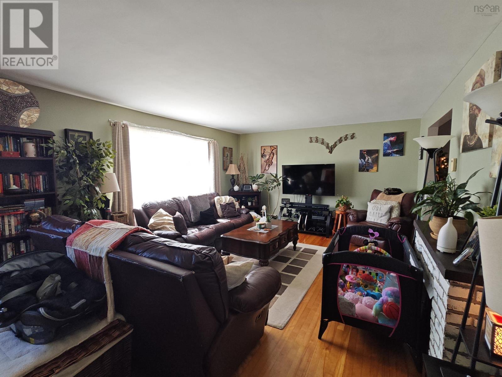 16 & 20 Waldo Street, Kentville, Nova Scotia  B4N 1X7 - Photo 3 - 202406841