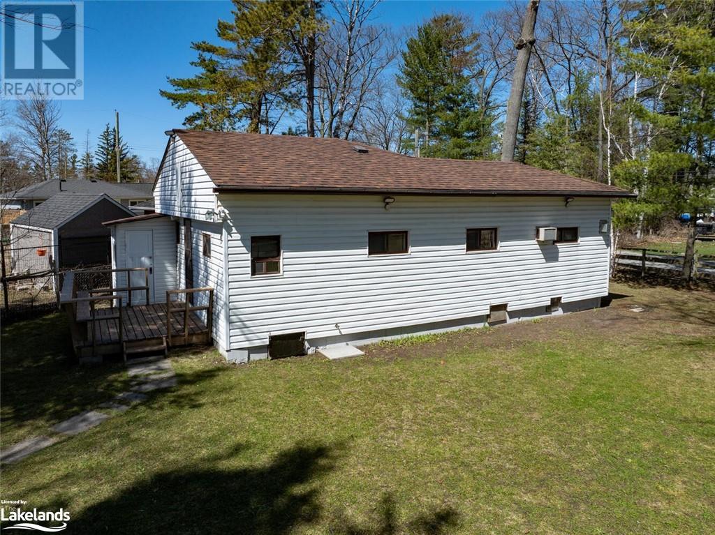 34 Nancy Street, Wasaga Beach, Ontario  L9Z 2K5 - Photo 44 - 40568237