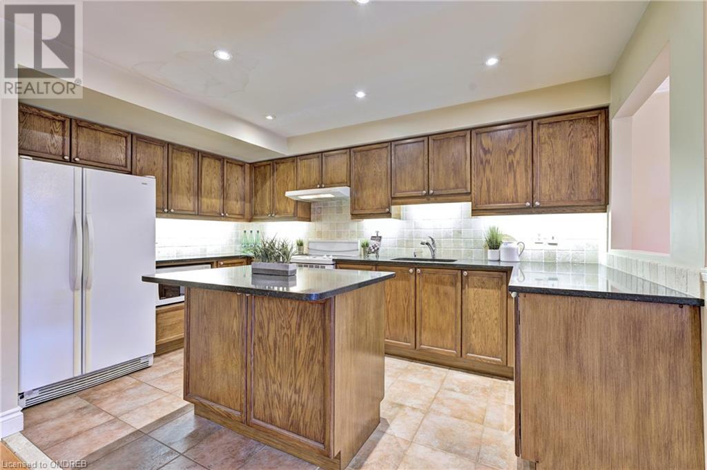 1084 Queen Street W Unit# 29b, Mississauga, Ontario  L5H 4K4 - Photo 12 - 40569898