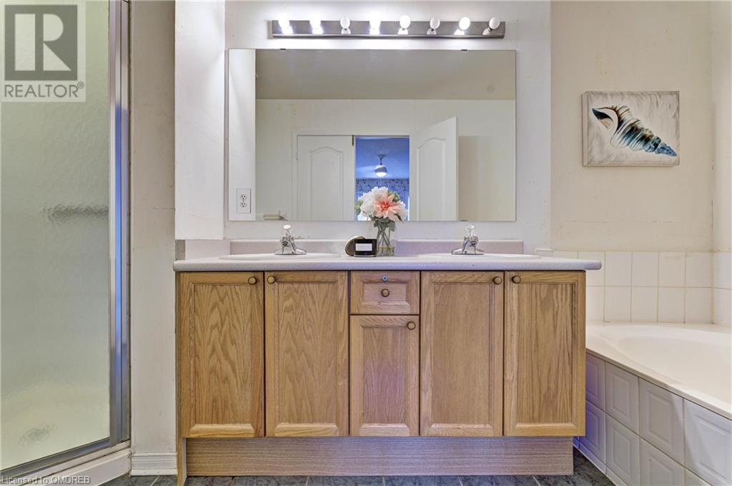 1084 Queen Street W Unit# 29b, Mississauga, Ontario  L5H 4K4 - Photo 18 - 40569898