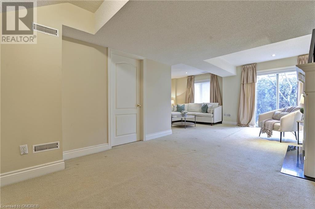 1084 Queen Street W Unit# 29b, Mississauga, Ontario  L5H 4K4 - Photo 27 - 40569898