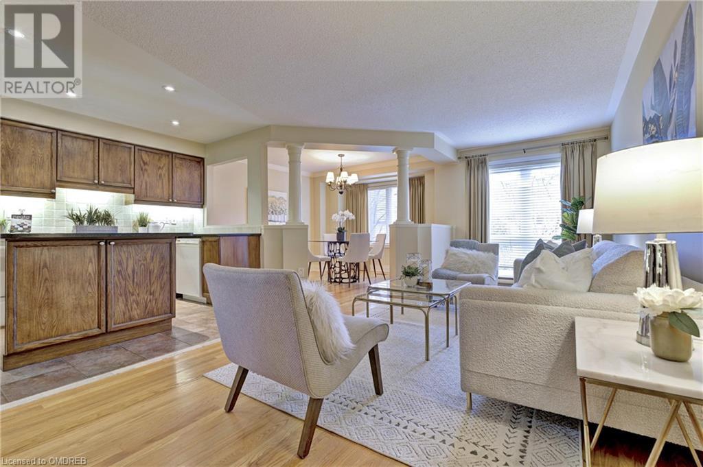 1084 Queen Street W Unit# 29b, Mississauga, Ontario  L5H 4K4 - Photo 3 - 40569898