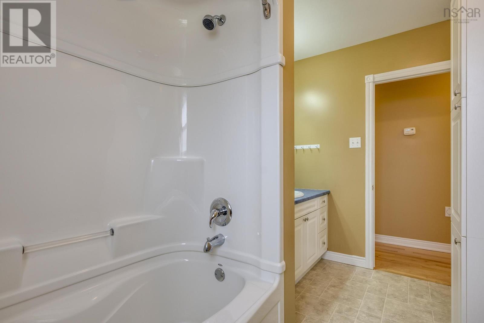 93 Aspen Crescent, Lower Sackville, Nova Scotia  B4C 1C9 - Photo 17 - 202406847