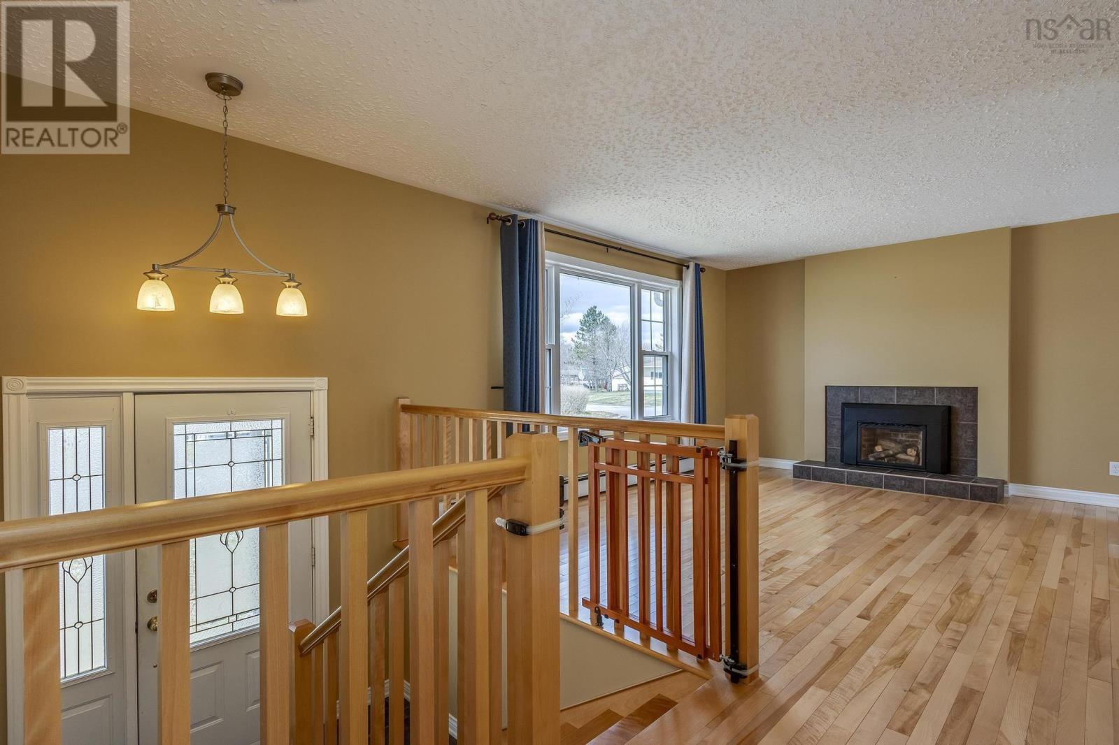 93 Aspen Crescent, Lower Sackville, Nova Scotia  B4C 1C9 - Photo 4 - 202406847