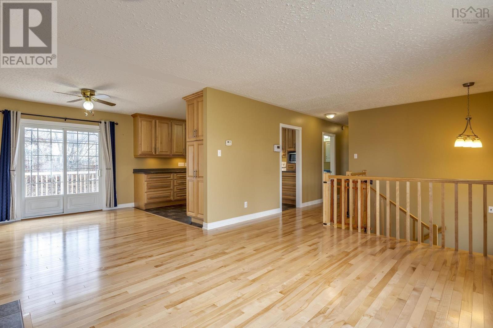 93 Aspen Crescent, Lower Sackville, Nova Scotia  B4C 1C9 - Photo 7 - 202406847