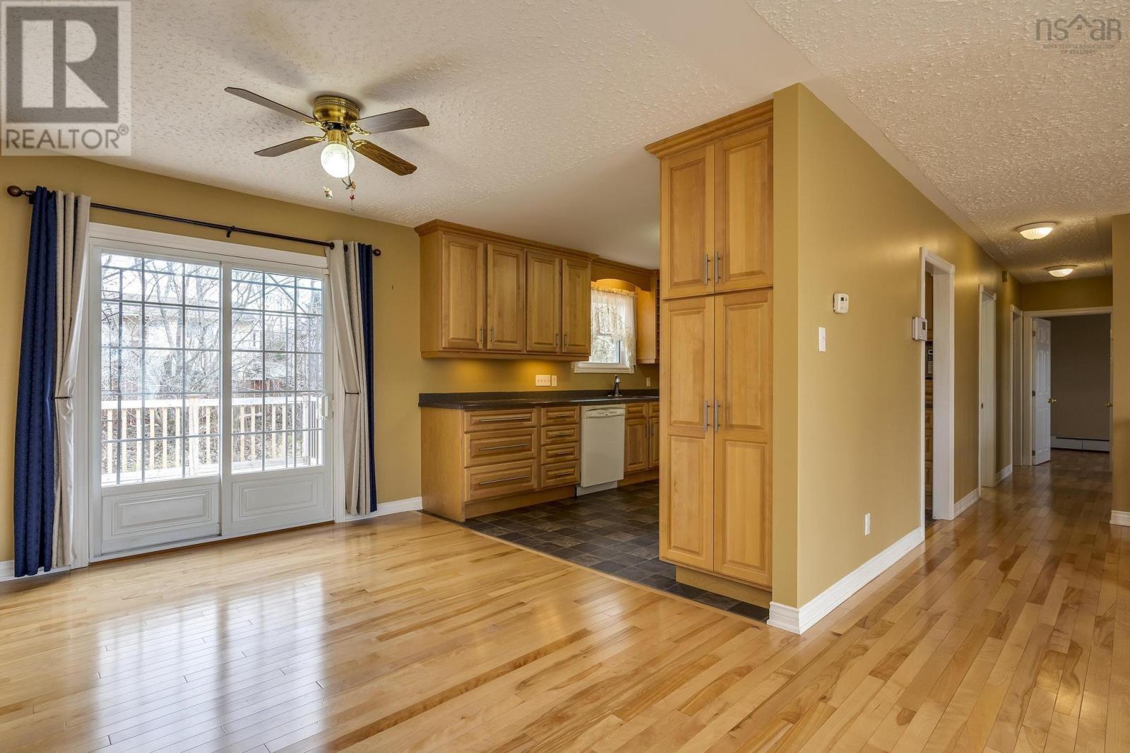 93 Aspen Crescent, Lower Sackville, Nova Scotia  B4C 1C9 - Photo 8 - 202406847