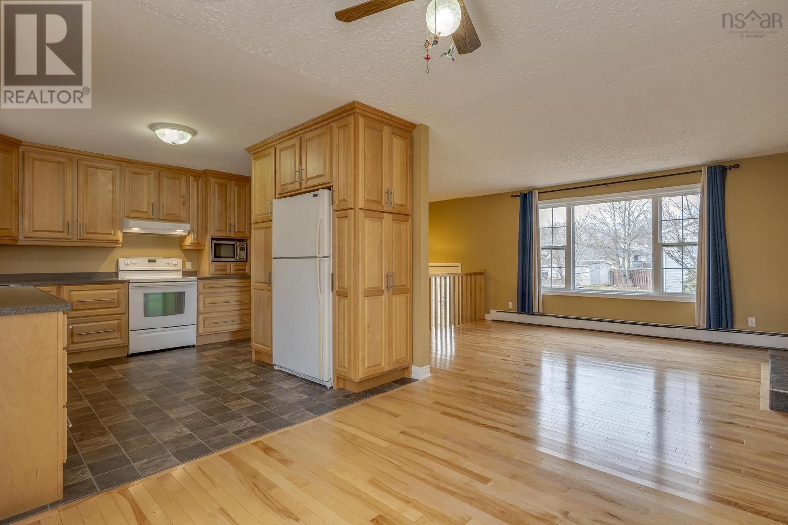 93 Aspen Crescent, Lower Sackville, Nova Scotia  B4C 1C9 - Photo 9 - 202406847