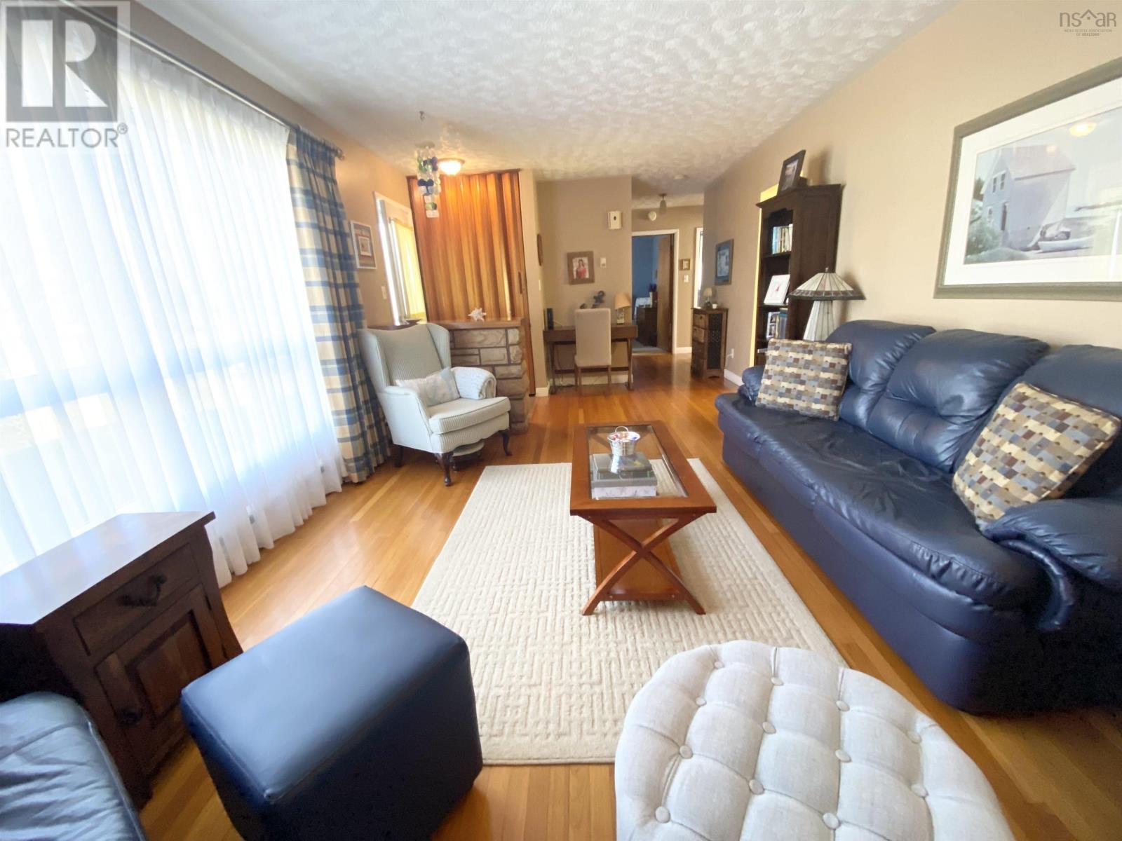 400 Brookside Avenue, New Glasgow, Nova Scotia  B2H 3G1 - Photo 9 - 202406850