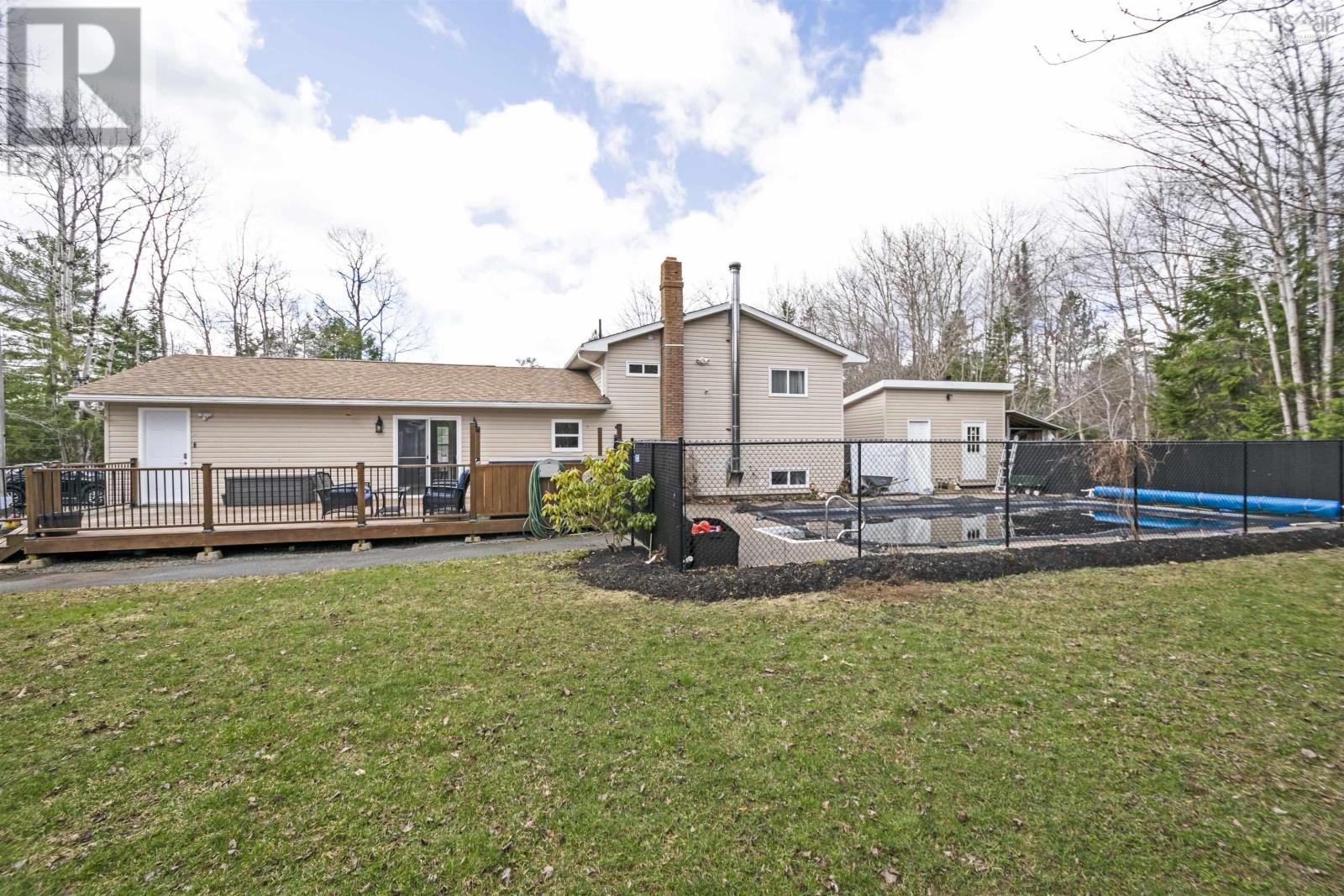 160/162 Kinsac Road, Beaver Bank, Nova Scotia  B4G 1C5 - Photo 2 - 202406856