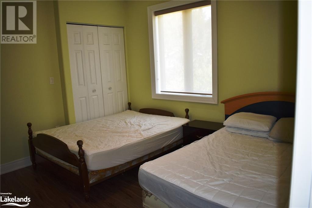 332 Coastline Drive, Wasaga Beach, Ontario  L9Z 2L8 - Photo 7 - 40569777