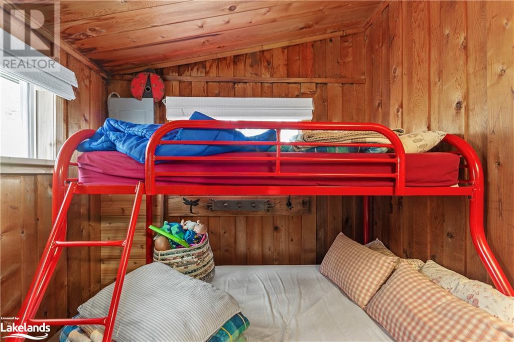 8806 Go Home Lake Shore, Georgian Bay Twp, Ontario  P0C 1H0 - Photo 19 - 40531779