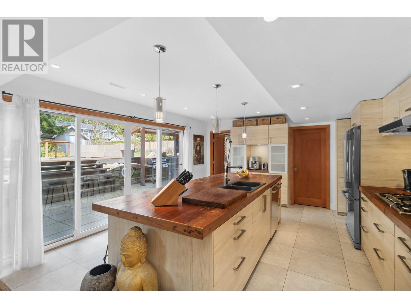 2556 Shelley Road, North Vancouver, British Columbia  V7H 1J9 - Photo 10 - R2869493