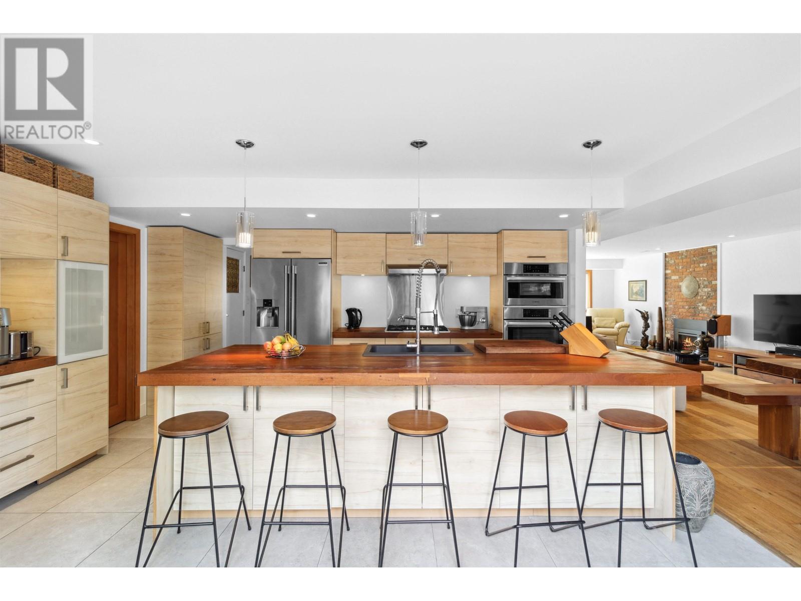 2556 Shelley Road, North Vancouver, British Columbia  V7H 1J9 - Photo 8 - R2869493