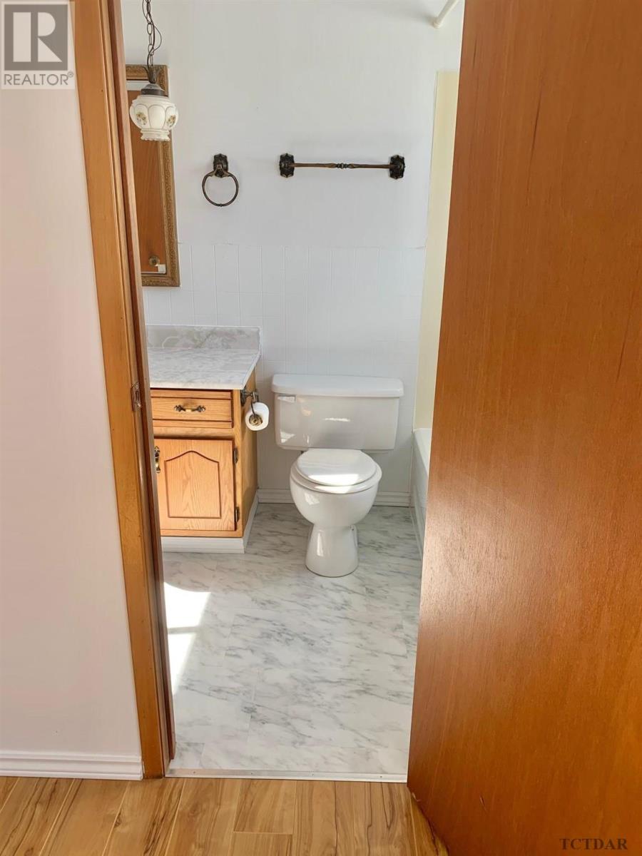 419 Buffam Dr, Temiskaming Shores, Ontario  P0J 1K0 - Photo 8 - TM240670