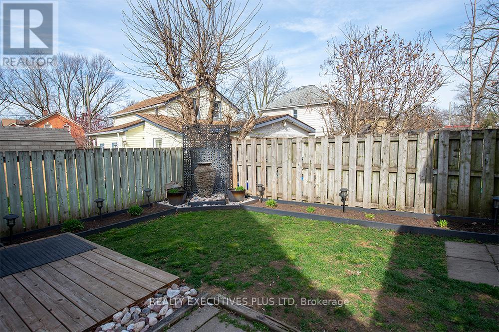 14 Page Street, St. Catharines, Ontario  L2R 4A3 - Photo 28 - X8224782