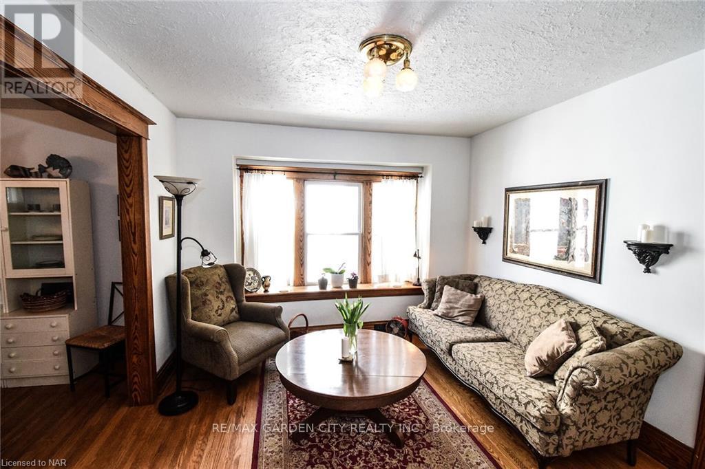 56 Woodland Ave, St. Catharines, Ontario  L2R 5A3 - Photo 16 - X8225012