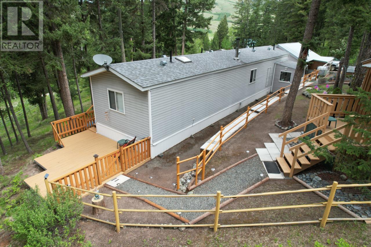 4472 Iron Mountain Road, Merritt, British Columbia  V1K 1B8 - Photo 10 - 177729