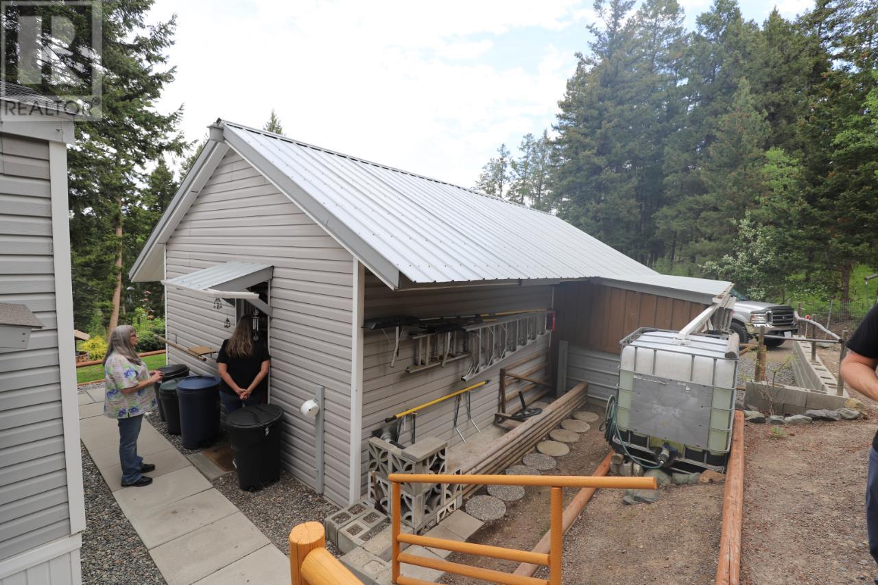 4472 Iron Mountain Road, Merritt, British Columbia  V1K 1B8 - Photo 11 - 177729