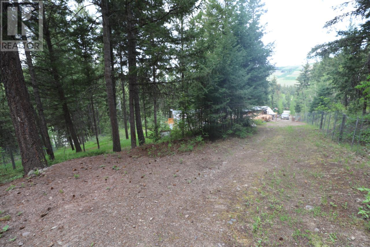 4472 Iron Mountain Road, Merritt, British Columbia  V1K 1B8 - Photo 37 - 177729