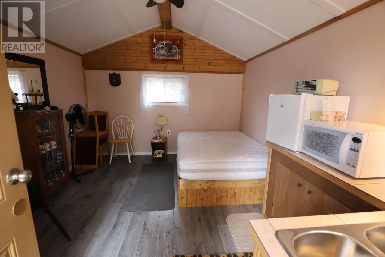 4472 Iron Mountain Road, Merritt, British Columbia  V1K 1B8 - Photo 54 - 177729