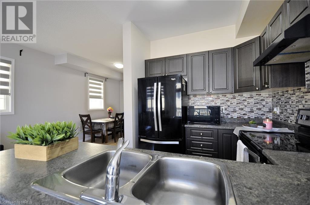 21 Diana Avenue Unit# 96, Brantford, Ontario  N3T 0G7 - Photo 12 - 40568432