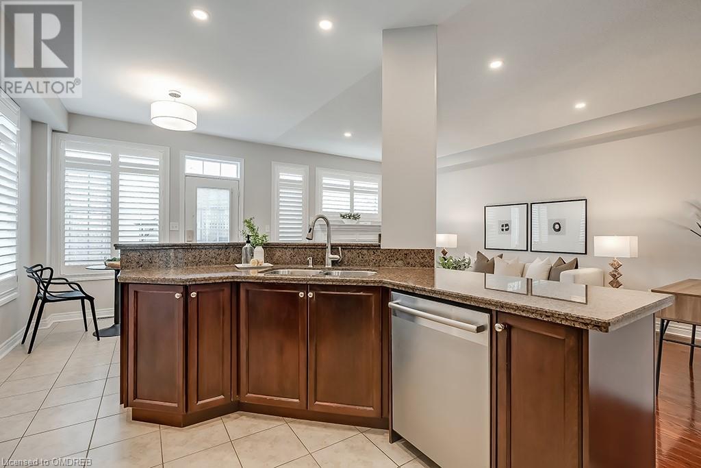 3002 Richview Boulevard, Oakville, Ontario  L6M 5C8 - Photo 14 - 40566822
