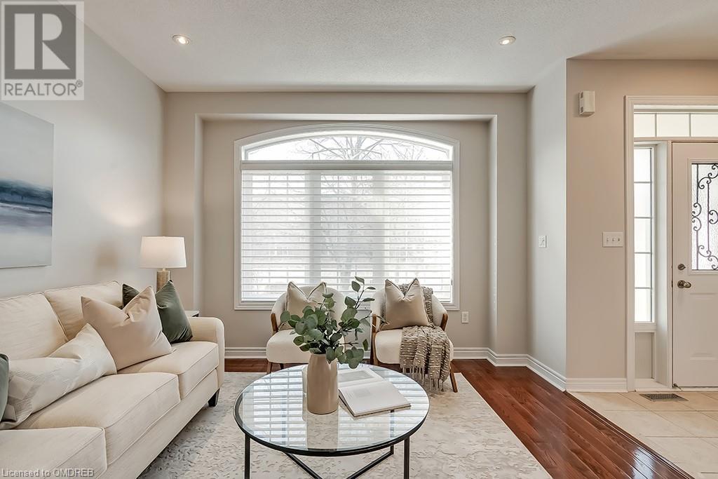 3002 Richview Boulevard, Oakville, Ontario  L6M 5C8 - Photo 4 - 40566822