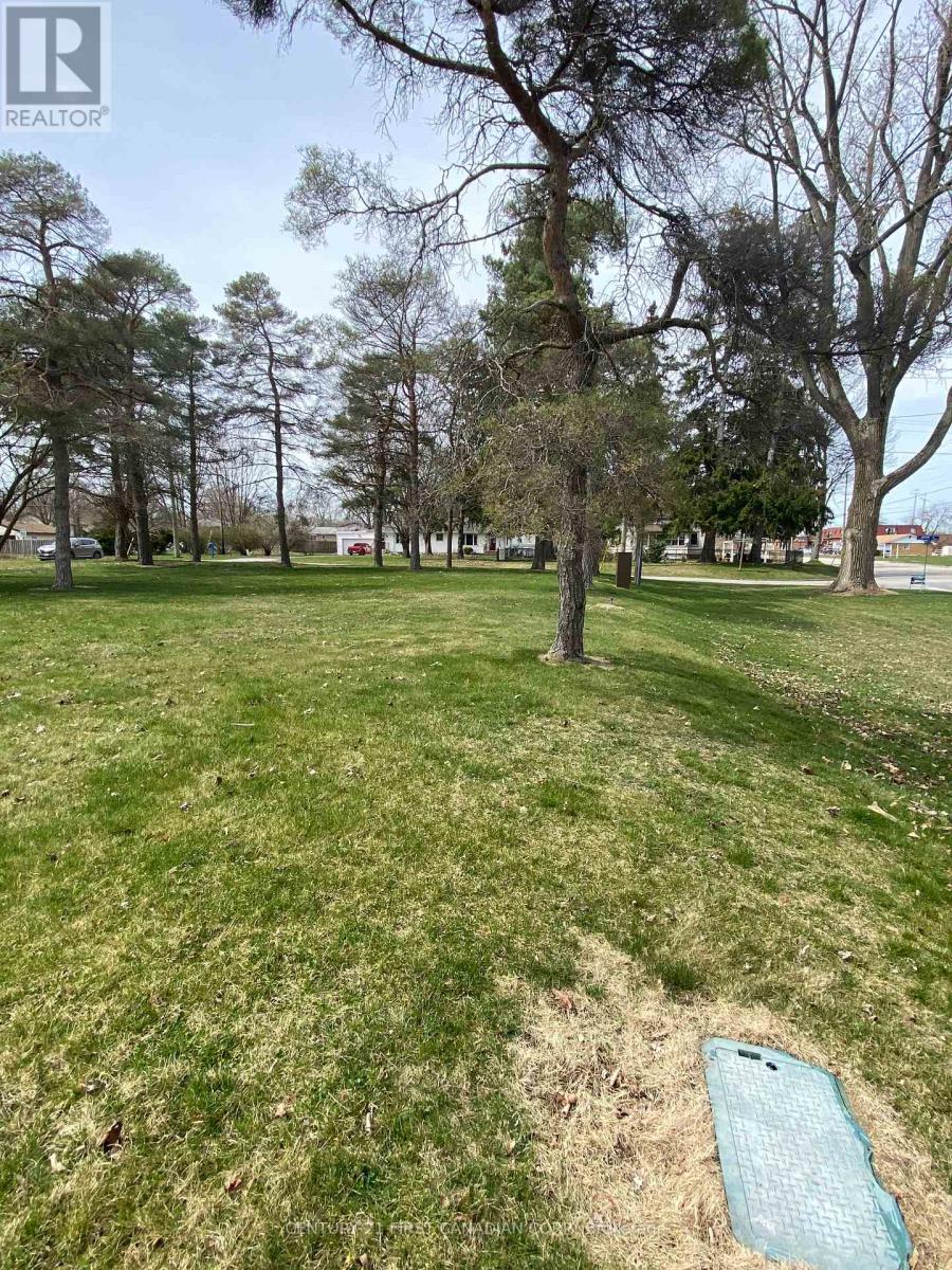 25263 Marsh Line W, West Elgin, Ontario  N0L 2P0 - Photo 2 - X8224874