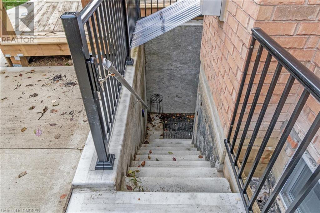 355 Mccartney Crescent Unit# Bsmt, Milton, Ontario  L9T 0B3 - Photo 18 - 40570129