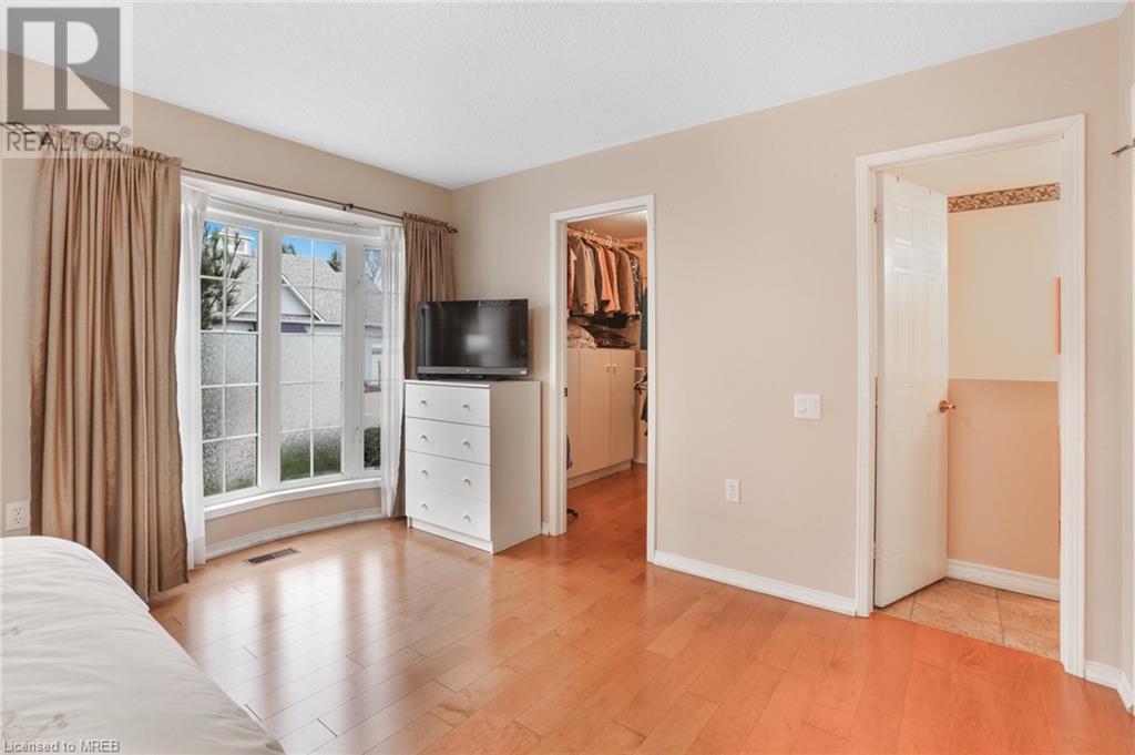 19 Silverbirch Boulevard Unit# 1, Mount Hope, Ontario  L0R 1W0 - Photo 11 - 40569408
