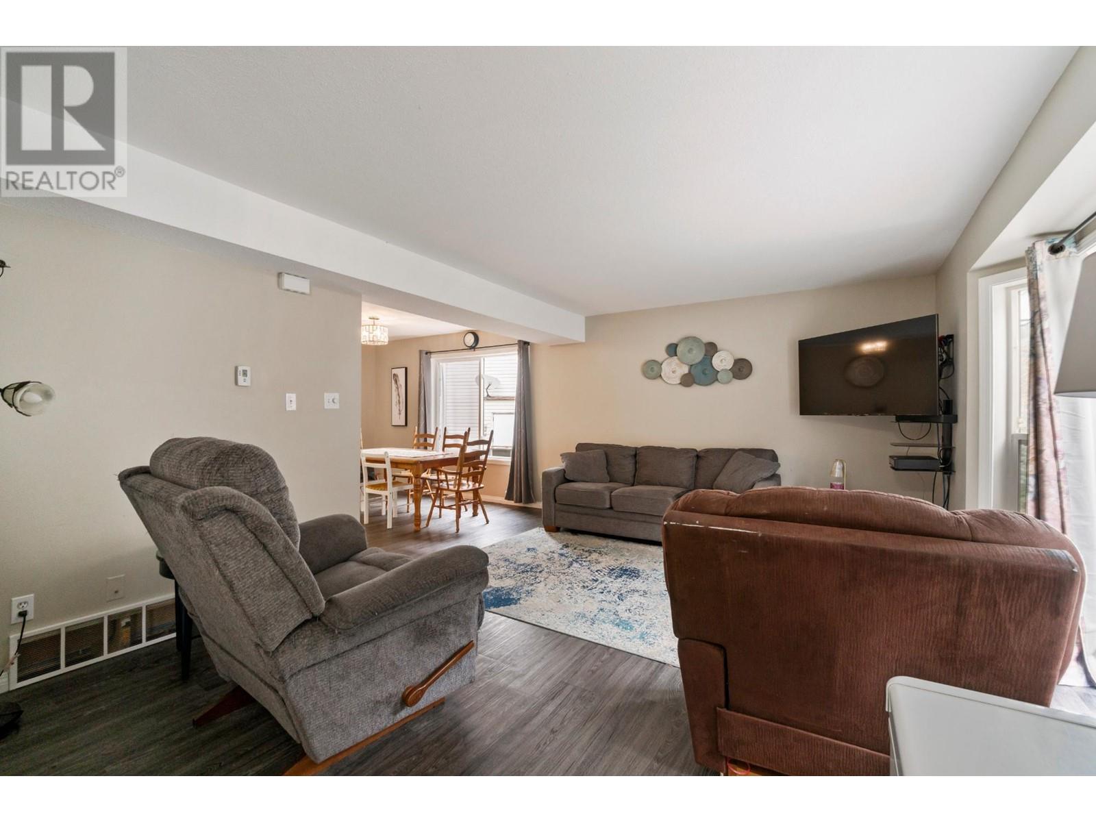 3-233 Brooke Drive, Chase, British Columbia  V0E 1M0 - Photo 6 - 177734