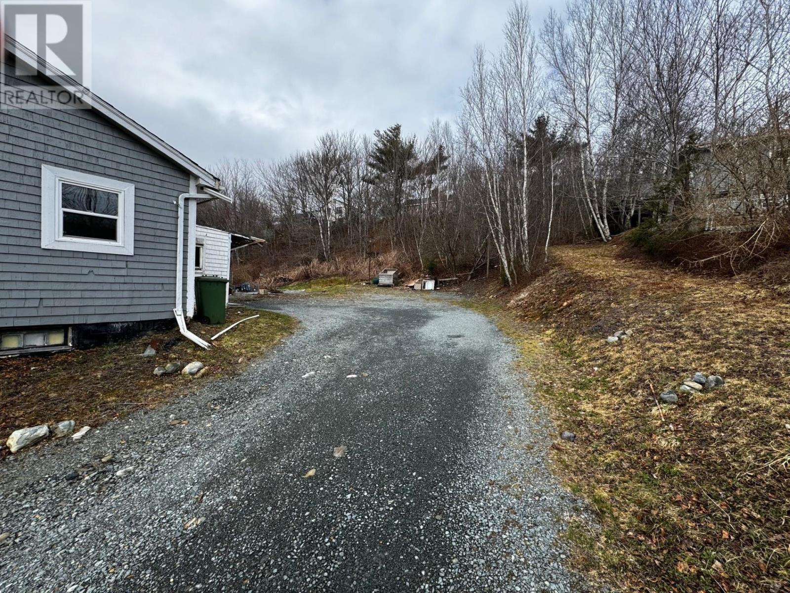 21 Mountain Avenue, Dartmouth, Nova Scotia  B2X 1E9 - Photo 8 - 202406890