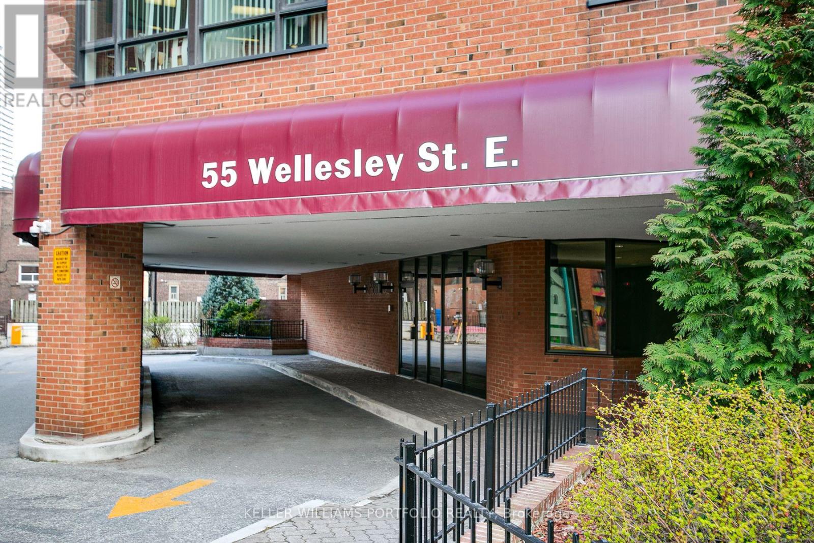 #605 -55 Wellesley St E, Toronto, Ontario  M4Y 2T6 - Photo 29 - C8226072