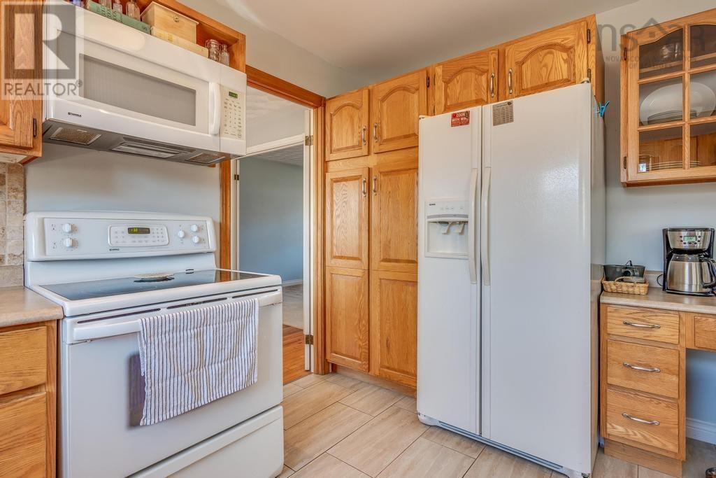 26 Becks Way, Colby Village, Nova Scotia  B2V 2C3 - Photo 9 - 202406885