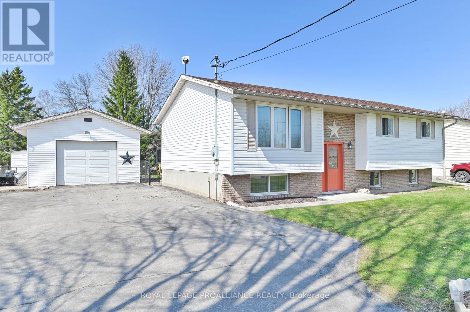 193 Chatterton Valley Cres, Quinte West, Ontario  K0K 2B0 - Photo 4 - X8225756