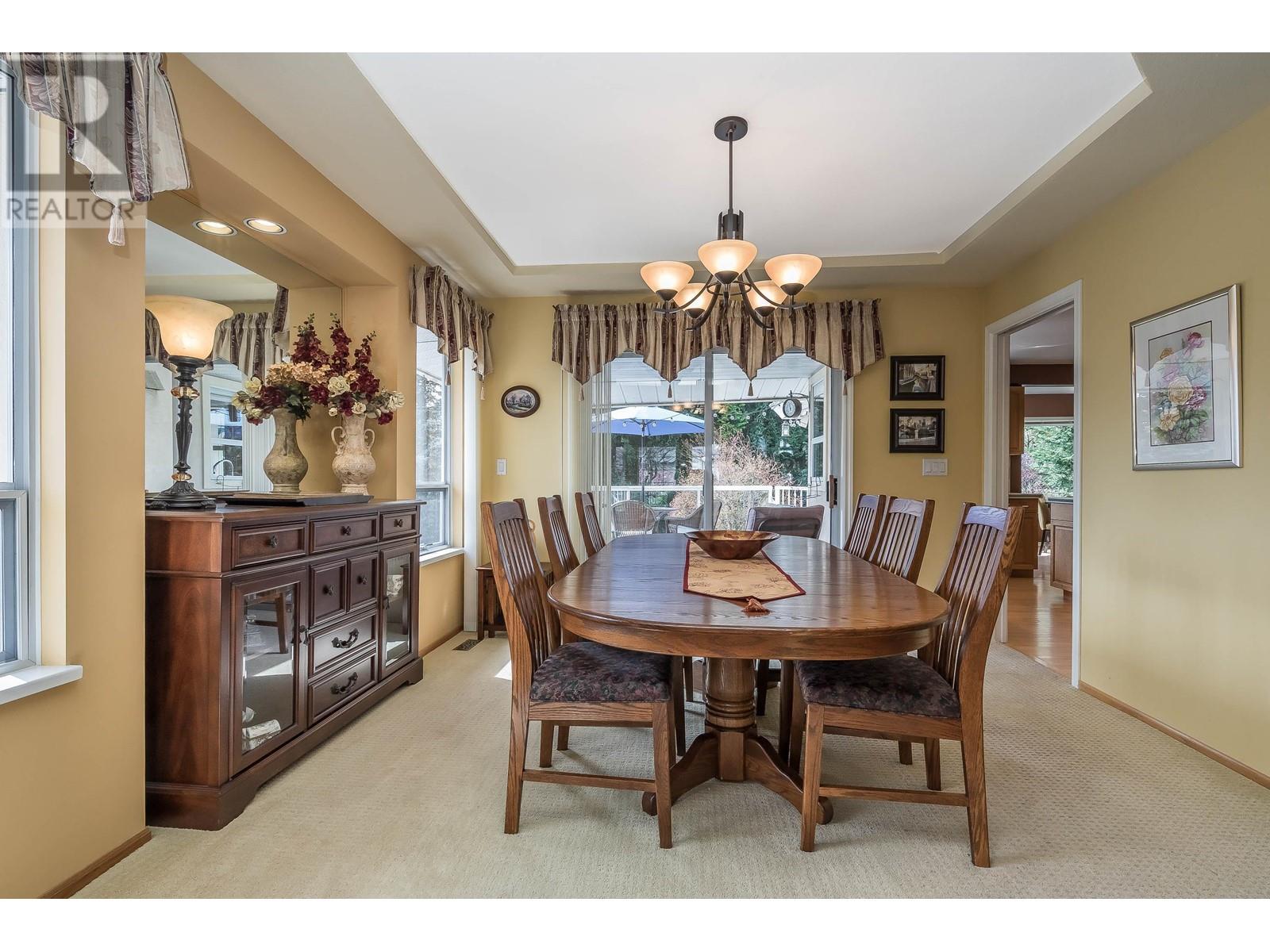 43 Wildwood Drive, Port Moody, British Columbia  V3H 4M6 - Photo 5 - R2867349