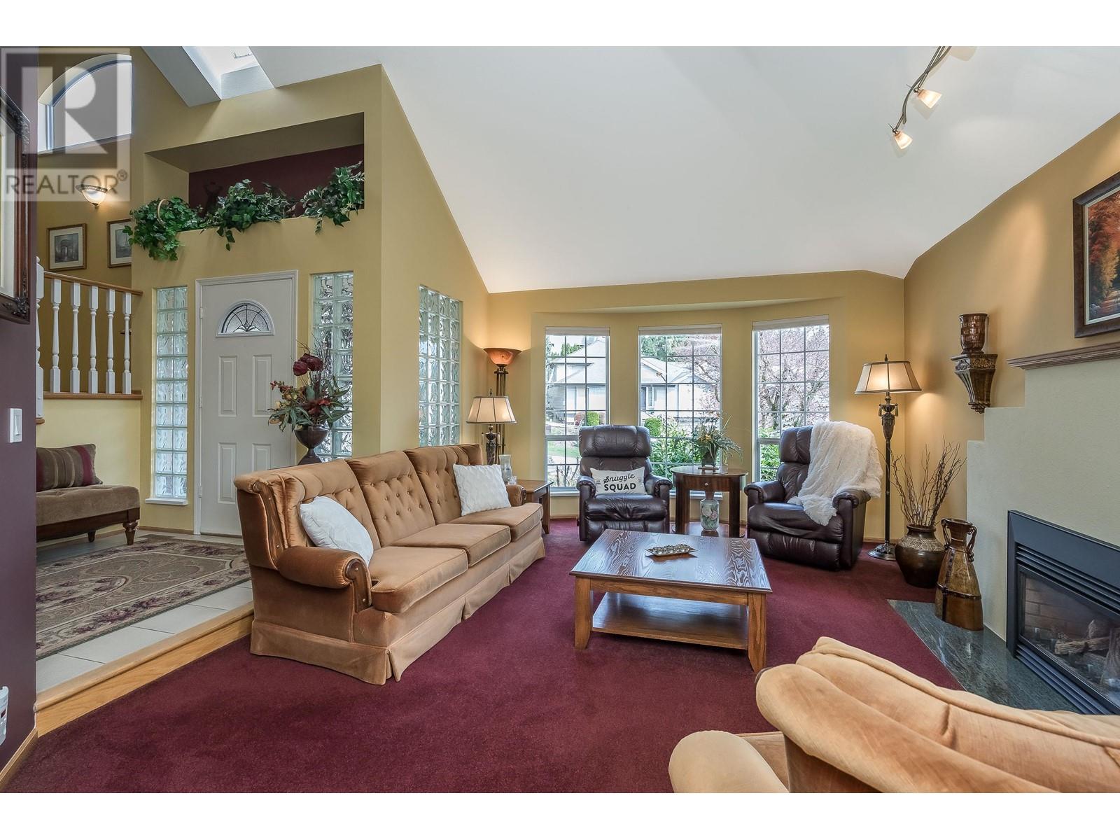 43 Wildwood Drive, Port Moody, British Columbia  V3H 4M6 - Photo 4 - R2867349