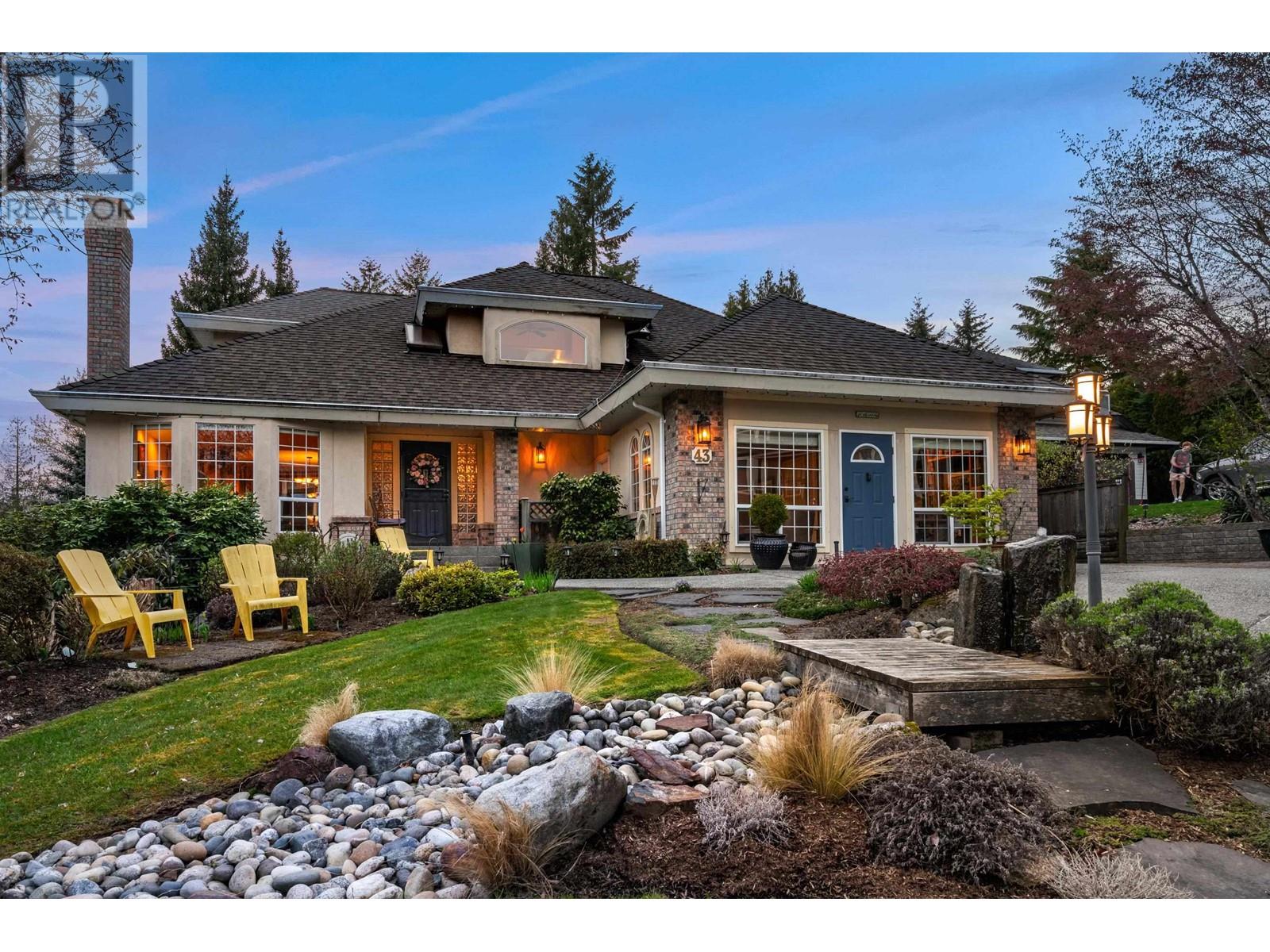 43 Wildwood Drive, Port Moody, British Columbia  V3H 4M6 - Photo 1 - R2867349