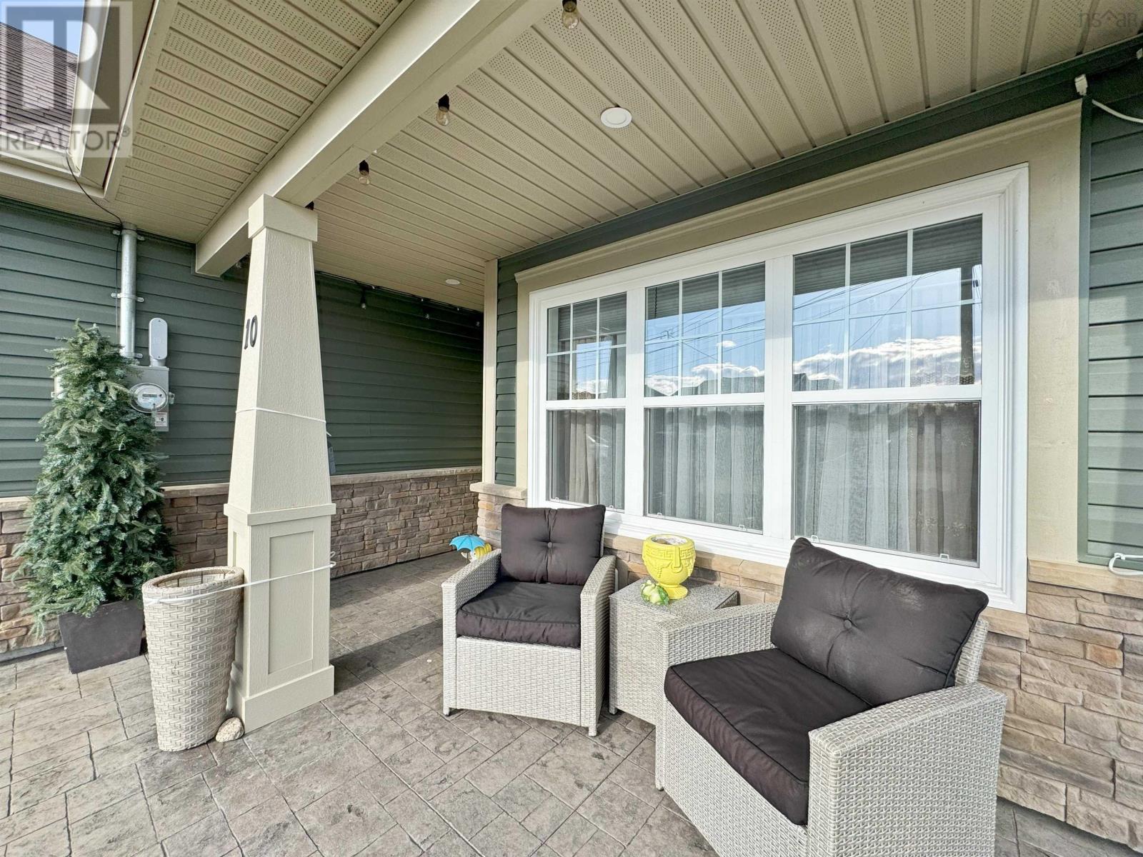 10 Edward Drive, Garlands Crossing, Nova Scotia  B0N 2T0 - Photo 3 - 202403304