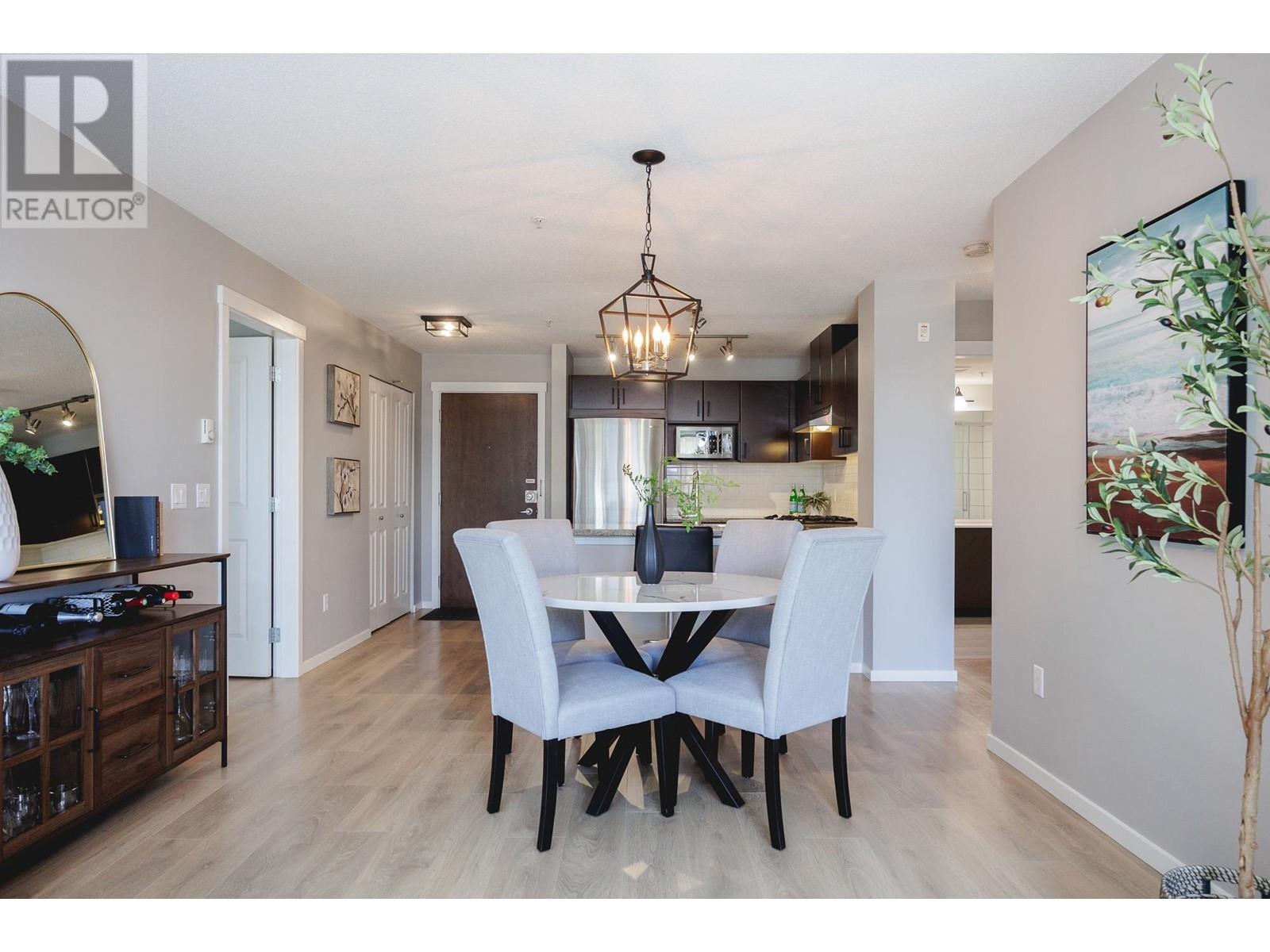 206 3110 Dayanee Springs Boulevard, Coquitlam, British Columbia  V3E 0B4 - Photo 8 - R2869612