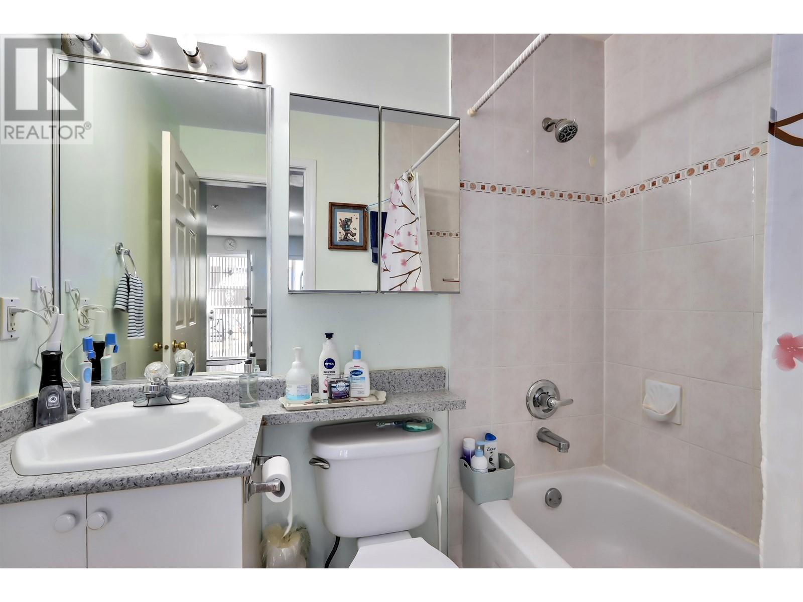 4111 Balkan Street, Vancouver, British Columbia  V5V 3Z3 - Photo 28 - R2869586