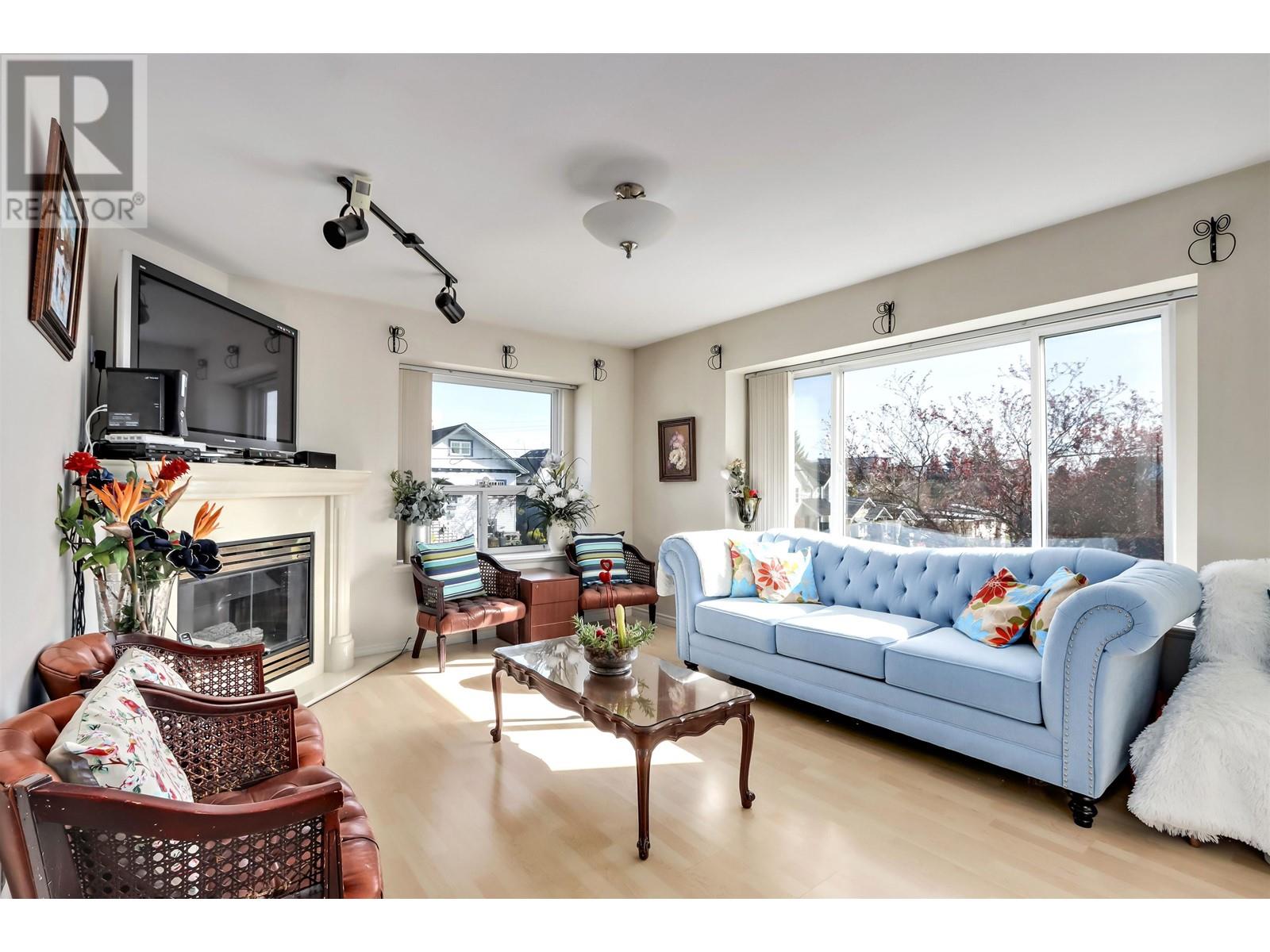 4111 Balkan Street, Vancouver, British Columbia  V5V 3Z3 - Photo 3 - R2869586