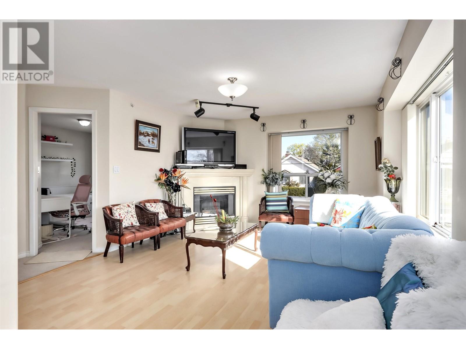 4111 Balkan Street, Vancouver, British Columbia  V5V 3Z3 - Photo 4 - R2869586