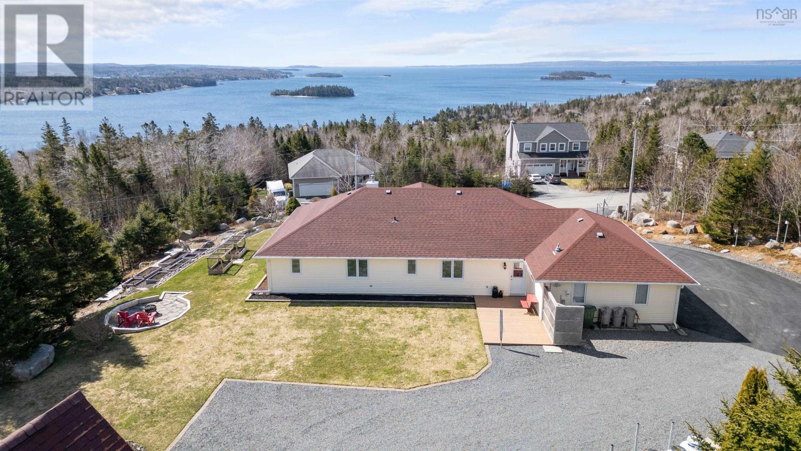 43 Toni Avenue, Boutiliers Point, Nova Scotia  B3Z 1X4 - Photo 2 - 202406840