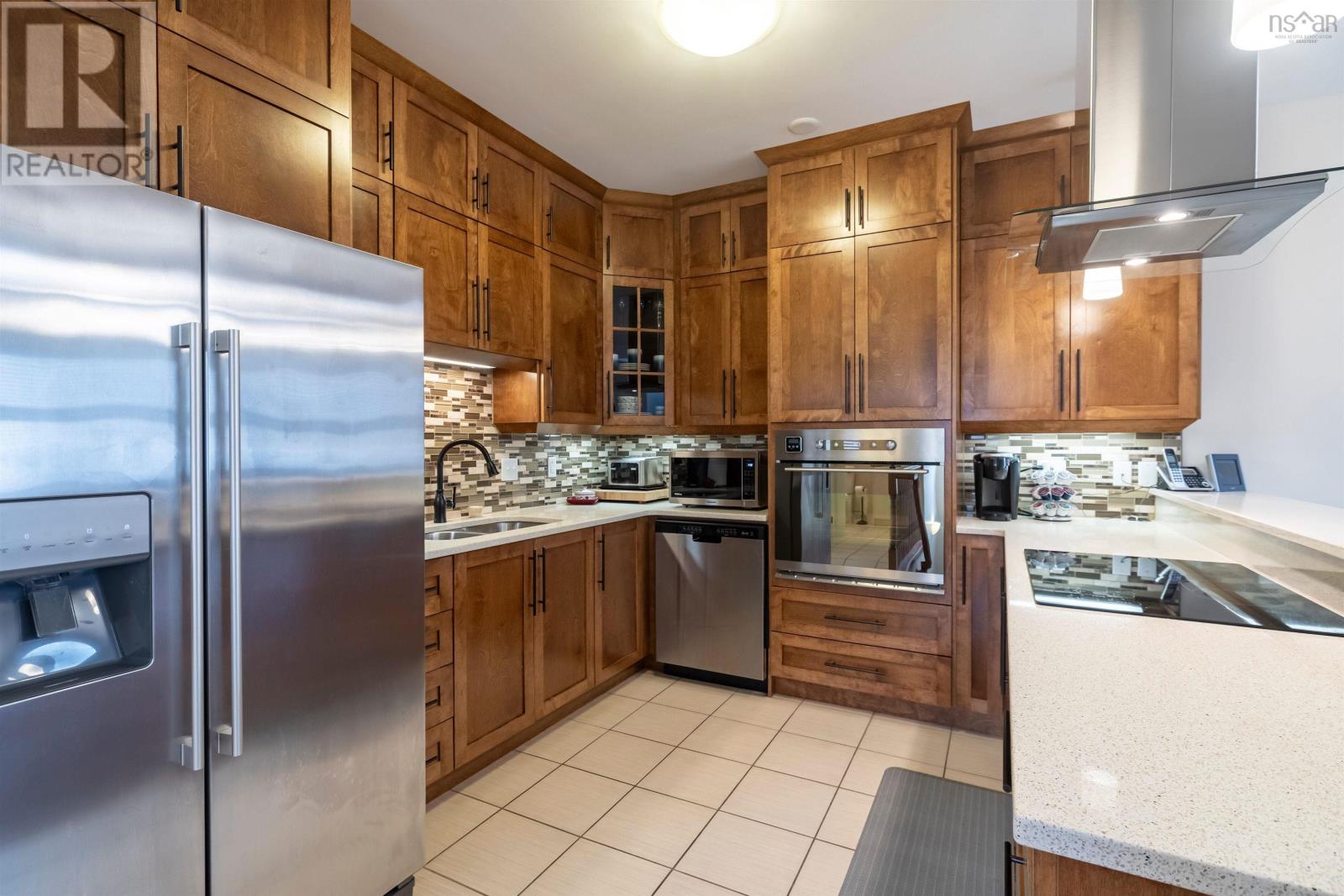 32 Fairwinds Place, Bedford, Nova Scotia  B4A 0H7 - Photo 3 - 202406901