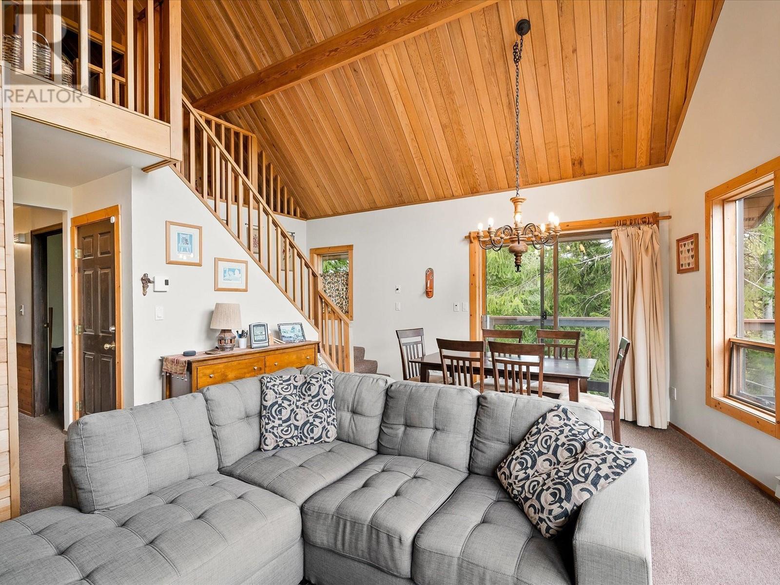 8271 Alpine Way, Whistler, British Columbia  V8E 0G2 - Photo 6 - R2869662