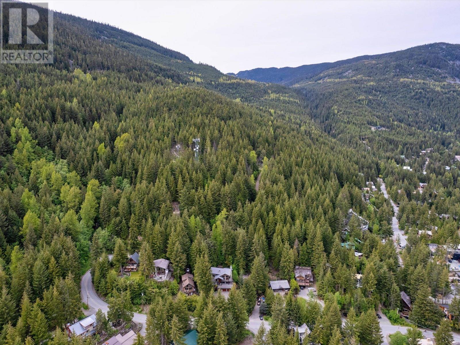 8271 Alpine Way, Whistler, British Columbia  V8E 0G2 - Photo 24 - R2869662