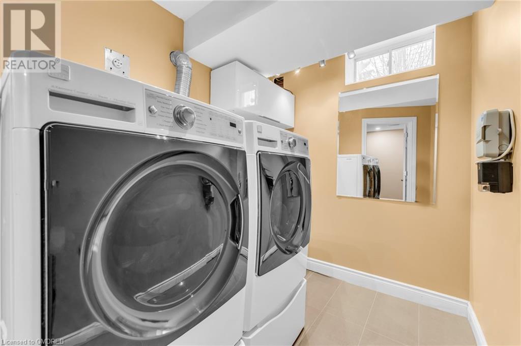 521 Sixteen Mile Drive, Oakville, Ontario  L6M 0P7 - Photo 37 - 40568913