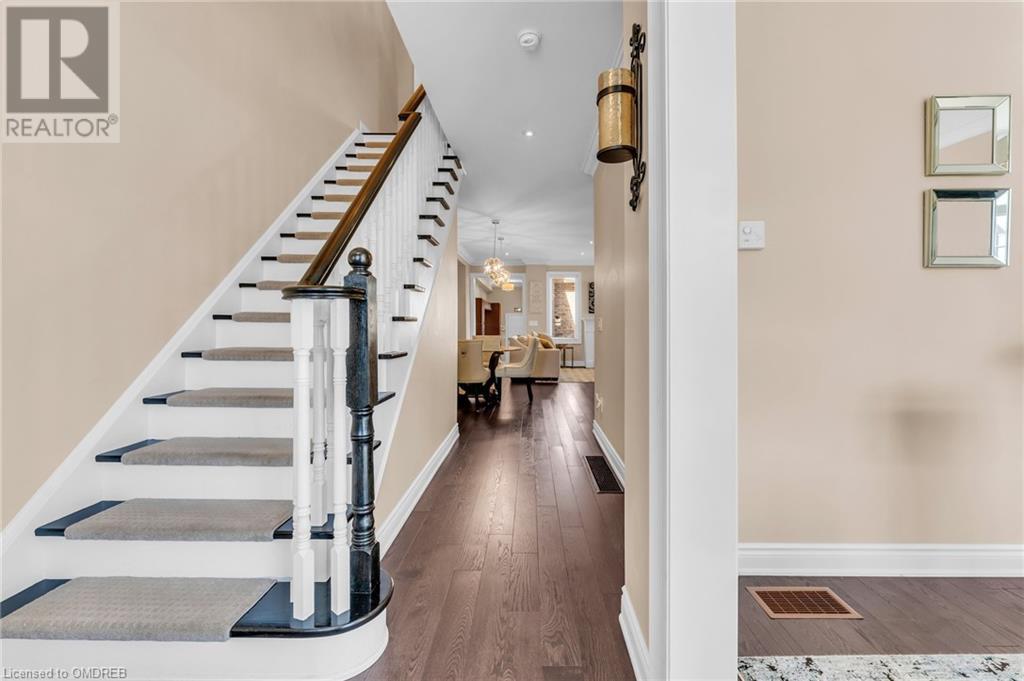 521 Sixteen Mile Drive, Oakville, Ontario  L6M 0P7 - Photo 5 - 40568913